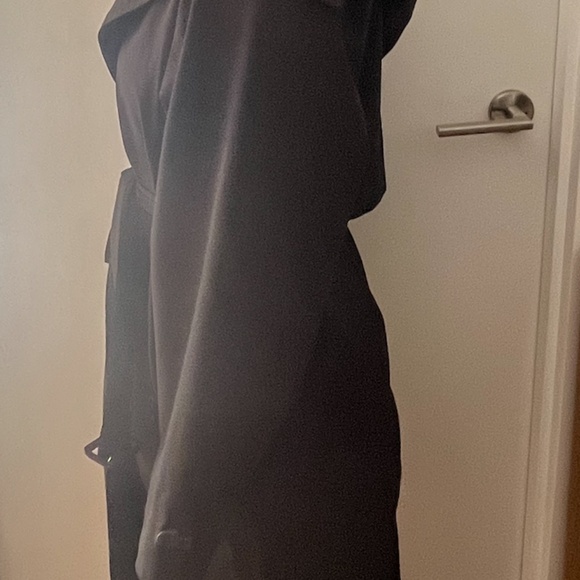 Lacoste Women's Oversized Trench Coat & Raincoat - Picture 3 of 4